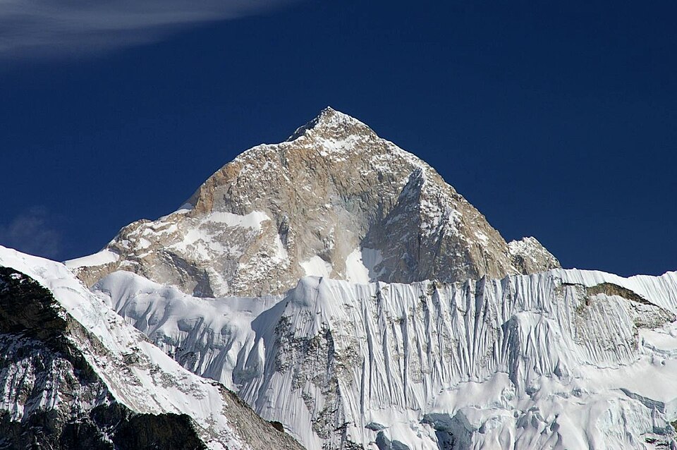 Makalu