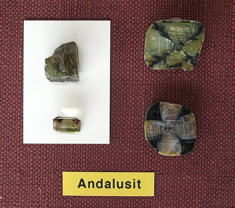 Andalousite
