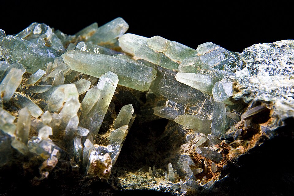 Quartz prase