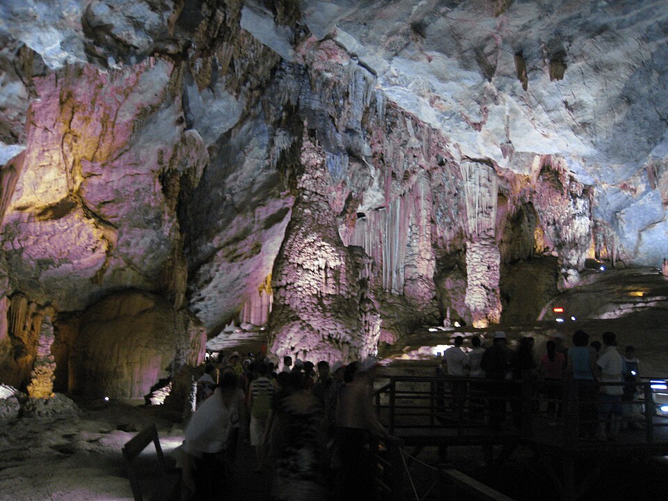 Grotte de Thien Duong