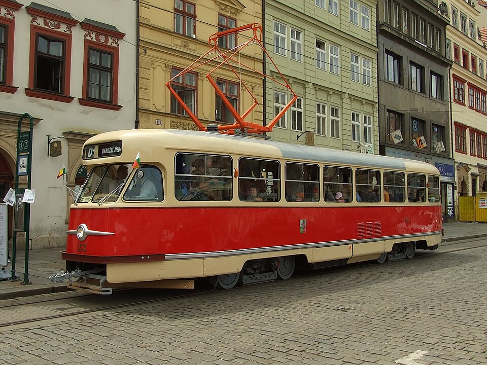 Tatra T2