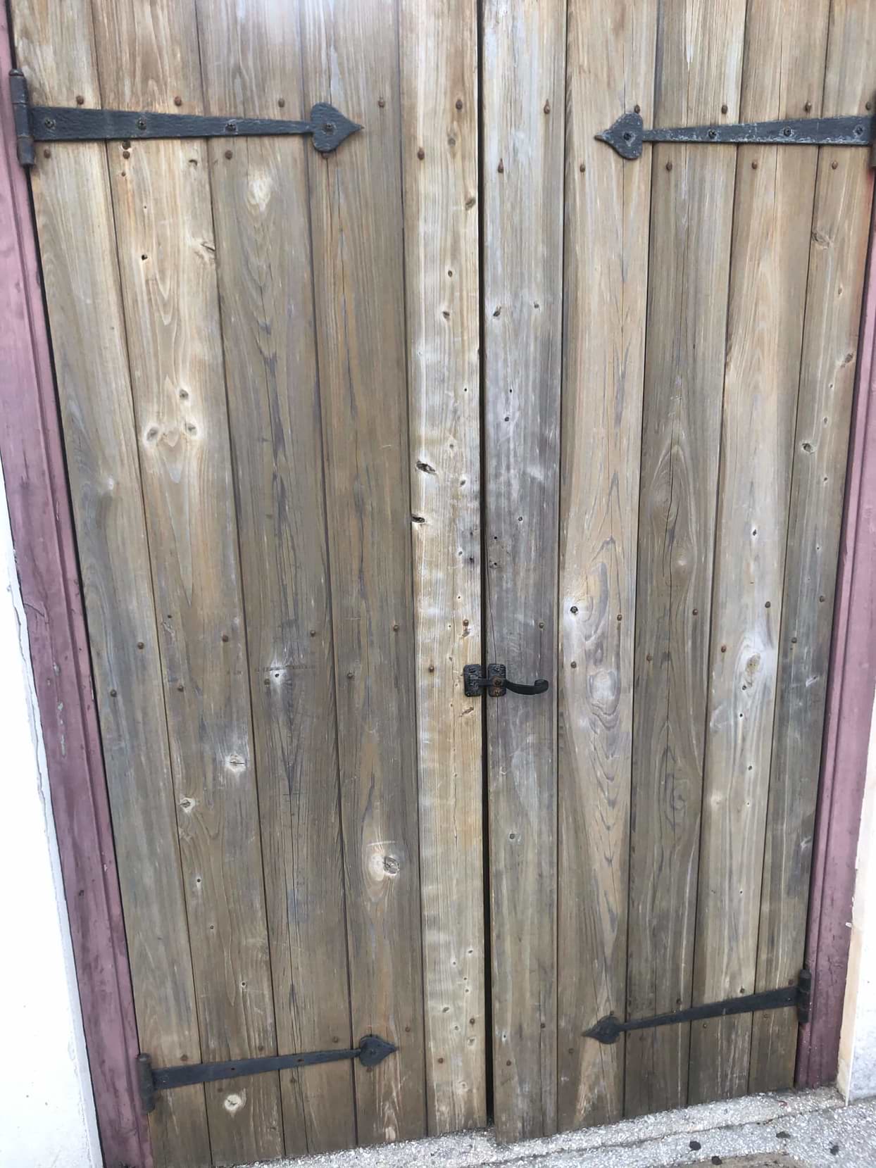 SCP-004 · The 12 Rusty Keys and the Door